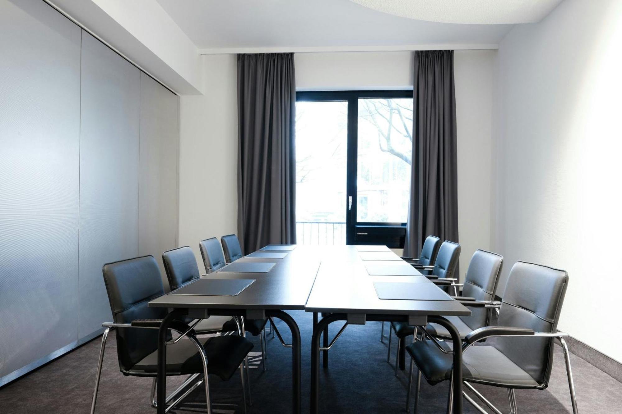 Four Ratingen Dusseldorf Airport Hotel ภายนอก รูปภาพ