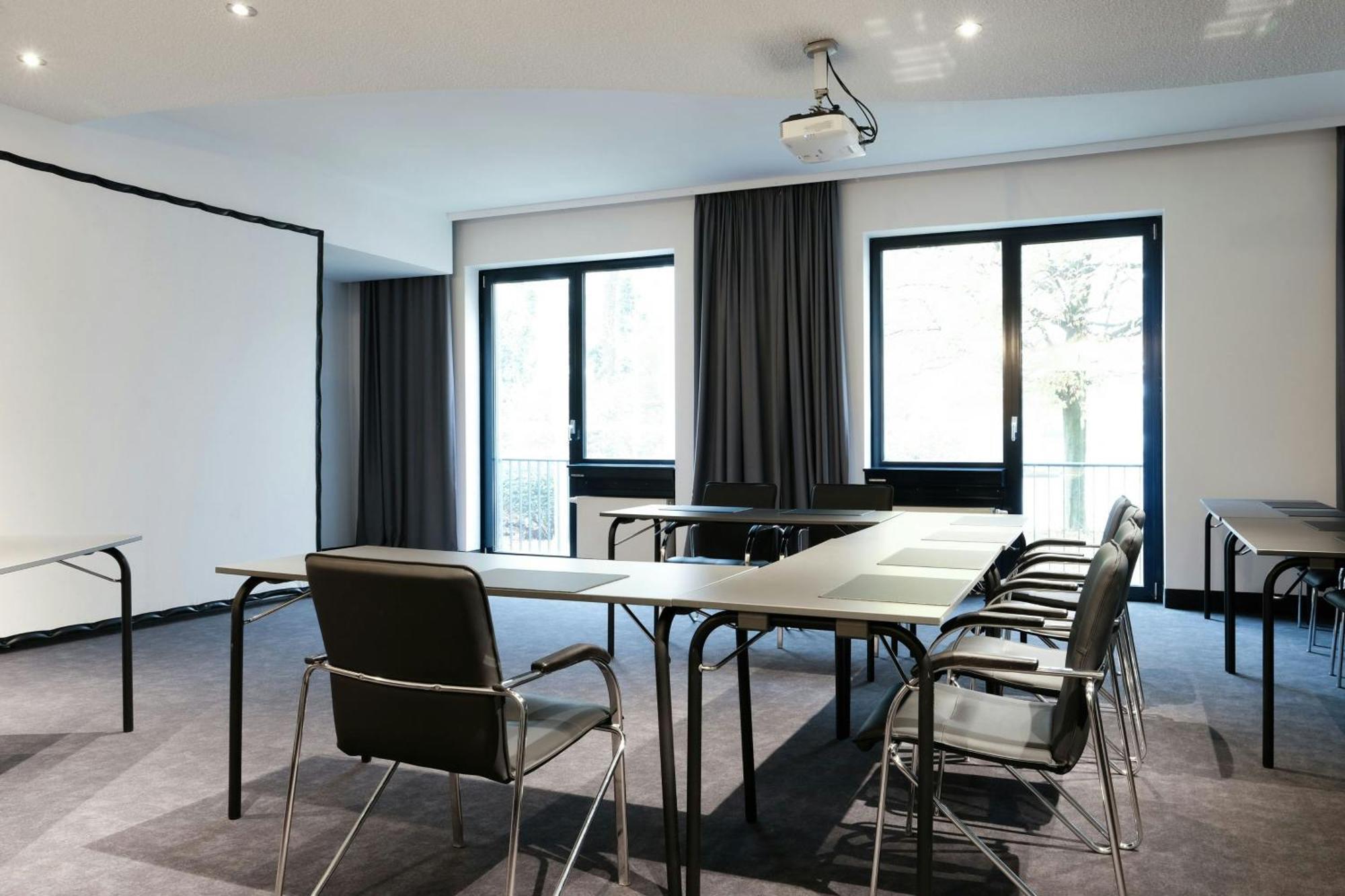 Four Ratingen Dusseldorf Airport Hotel ภายนอก รูปภาพ