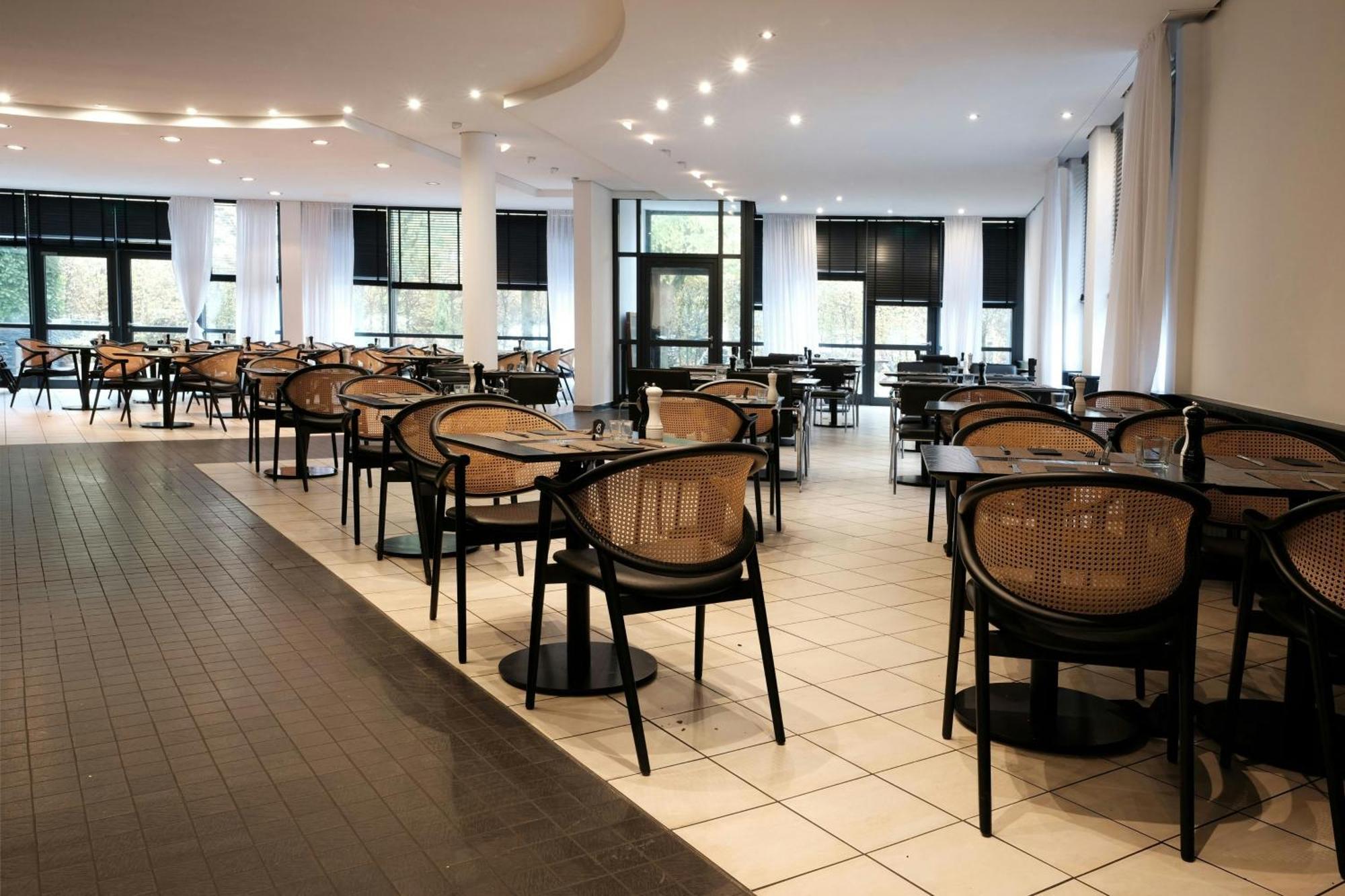 Four Ratingen Dusseldorf Airport Hotel ภายนอก รูปภาพ