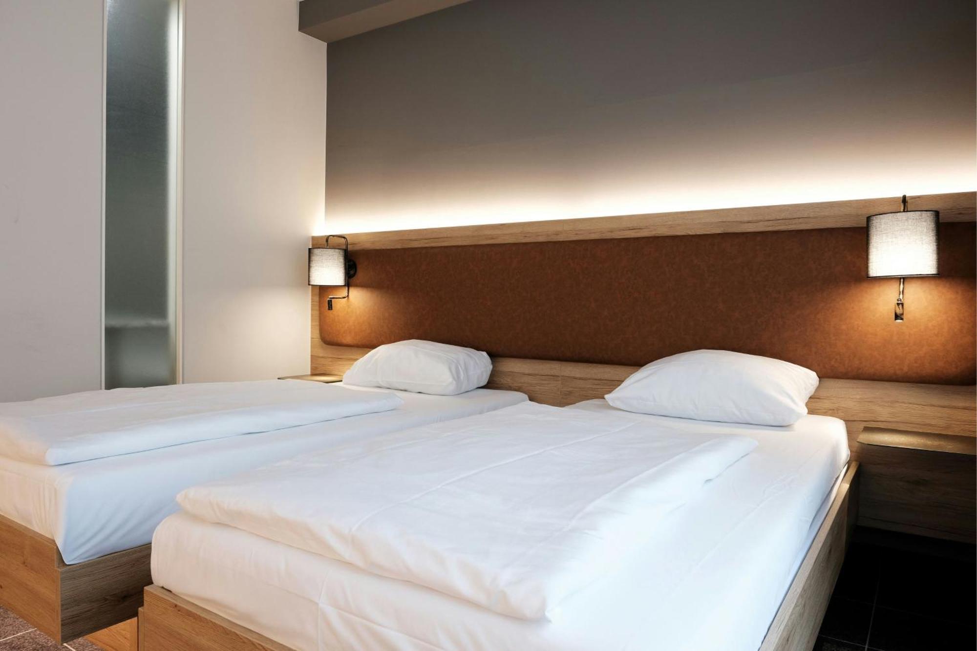 Four Ratingen Dusseldorf Airport Hotel ภายนอก รูปภาพ