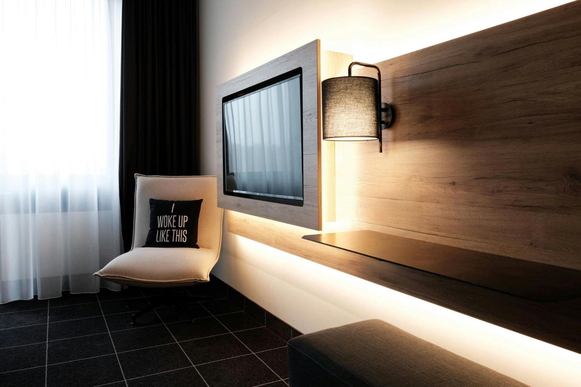 Four Ratingen Dusseldorf Airport Hotel ภายนอก รูปภาพ