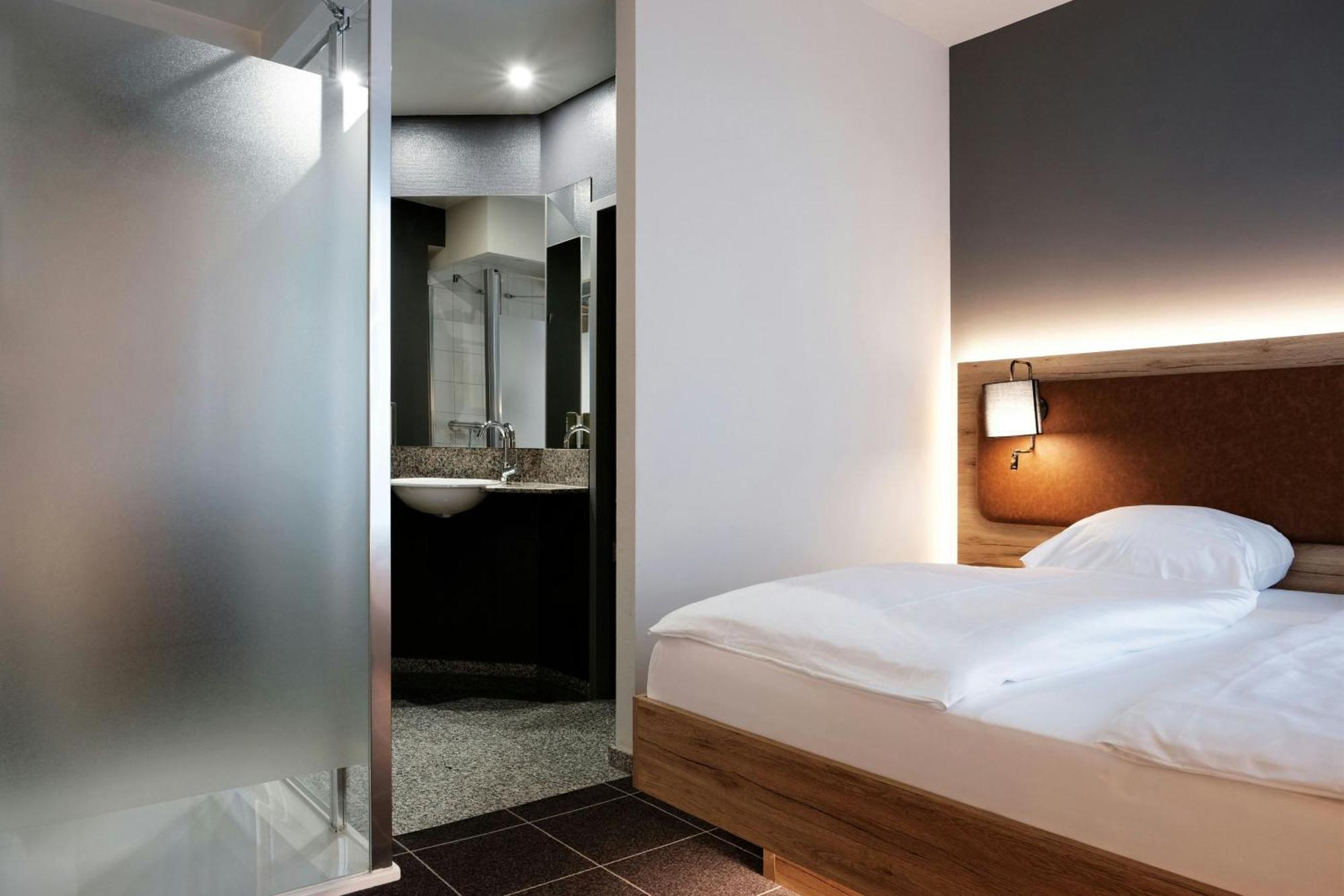Four Ratingen Dusseldorf Airport Hotel ภายนอก รูปภาพ