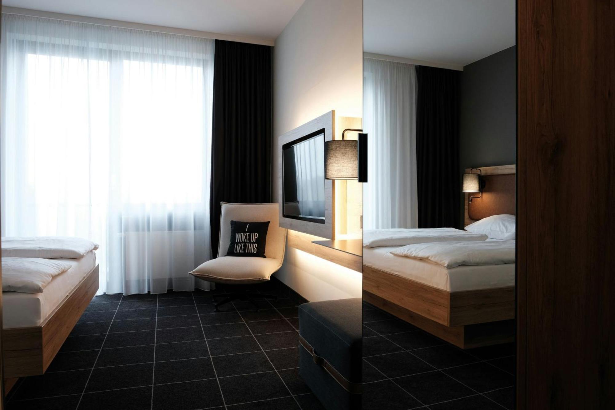 Four Ratingen Dusseldorf Airport Hotel ภายนอก รูปภาพ