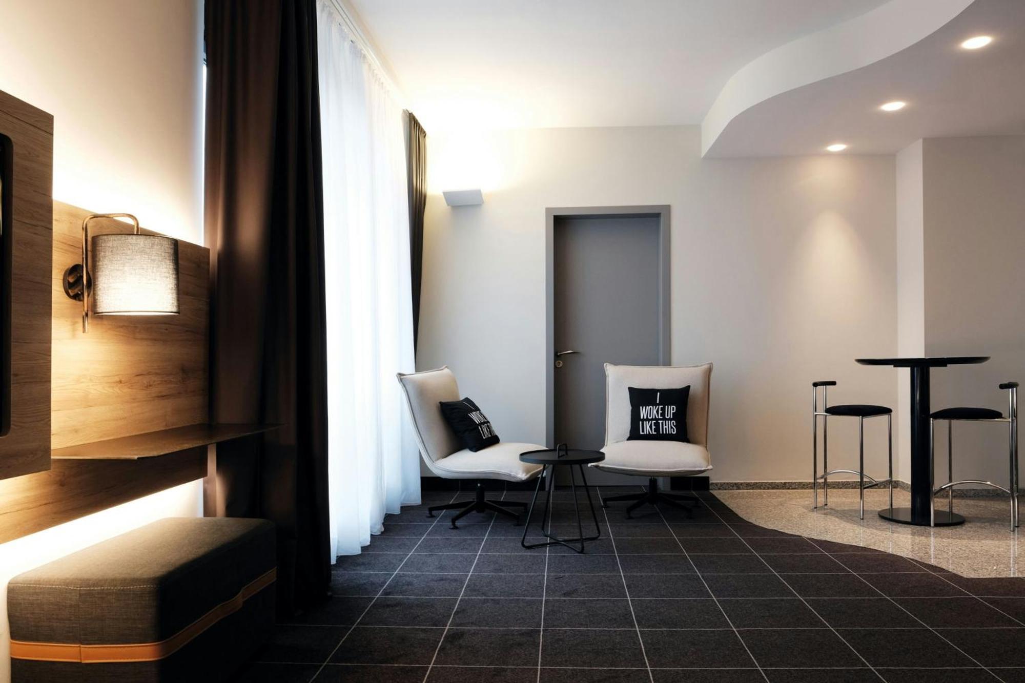 Four Ratingen Dusseldorf Airport Hotel ภายนอก รูปภาพ